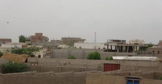 مليشيات الحوثي تقصف الأحياء السكنية في التحيتا