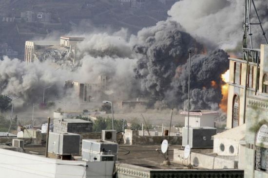  هجوم حوثي على مستشفى الجوف.. مليشياتٌ لا تعرف الإنسانية