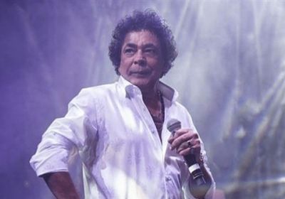 غدًا.. محمد منير يحيي حفلًا في أسوان