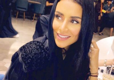 نقل المذيعة السعودية مها منصور للمستشفى بعد اشتباه إصابتها بفيروس كورونا