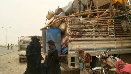 مليشيا الحوثي تطرد سكان شارع الستين بالحديدة