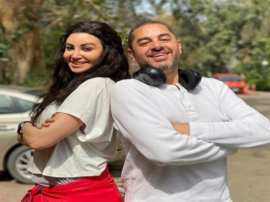 آروى جودة تنشر صورة جديدة من كواليس مسلسل "العمر الضائع"