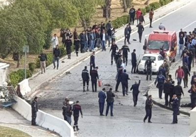 سياسي سعودي يُعلق على حادث التفجير بمحيط السفارة الأمريكية بتونس