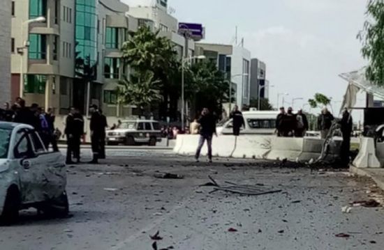 تونس تحدد هوية الانتحاريين اللذين حاولا استهداف السفارة الأميركية