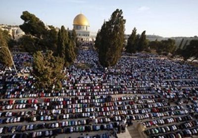 20 ألف مصلي في صلاة الجمعة برحاب المسجد الأقصى 