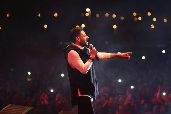 محمد حماقي يتألق في حفله الأخير بالقاهرة الجديدة (صور)