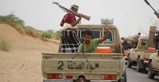 مصرع عشرات الحوثيين في هجوم انتحاري على "المشتركة" بالتحيتا 