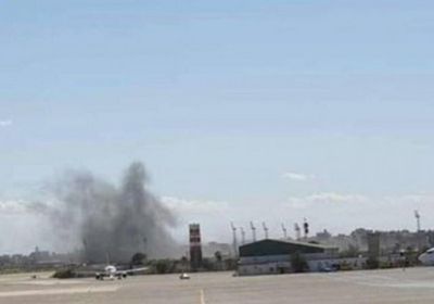 سماع دوي انفجارات في محيط قاعدة معيتيقة بطرابلس