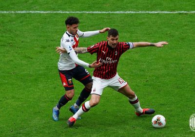 جنوه يباغت ميلان بثنائية في عقر داره بالدوري الإيطالي