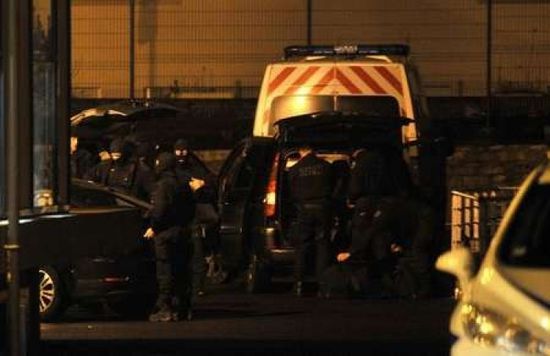 إطلاق نار في مسجد بالعاصمة الفرنسية باريس