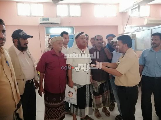 "انتقالي ردفان" يطلع على احتياجات مستشفى المديرية (صور) 