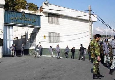 إيران تفرج عن نحو 70 ألف سجين بسبب كورونا&lrm;