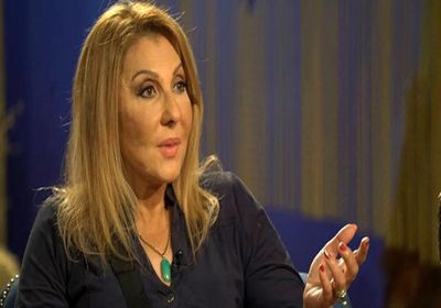 بعد الهجوم عليها.. نادية الجندي :من أمتى السن بقى عيب؟