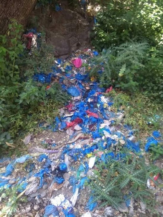 بتواطؤ إخواني.. كارثة بيئية تهدد سكان المواسط بتعز (صور)