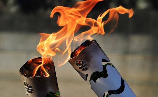 اليونان: احتفالات إيقاد الشعلة الأولمبية بدون جمهور