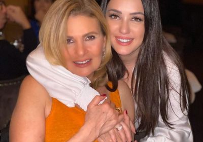 كندة علوش تهنئ يسرا بعيد ميلادها