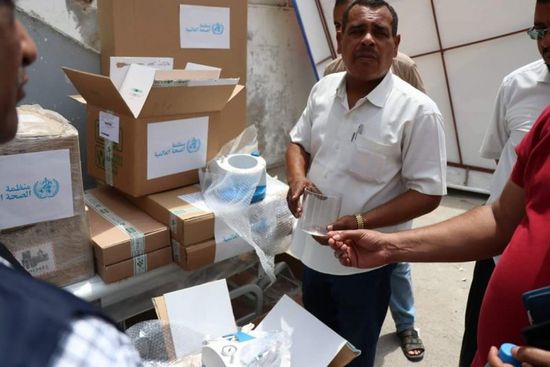 الإمارات تزود "مستشفى المكلا للأمومة" بتجهيزات حديثة (صور)