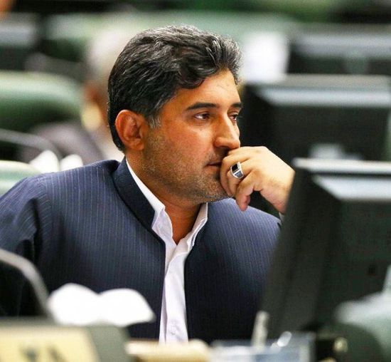 إصابة النائب الكردي في البرلمان الإيراني "شهاب نادري" بفيروس كورونا
