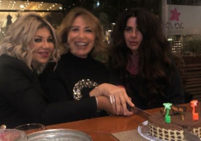 بوسي شلبي تحتفل بعيد ميلاد إيناس الدغيدي (فيديو)