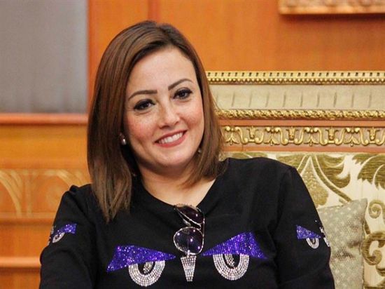 بصورة من كواليس "لقاء على الهواء".. بشرى تهنئ يسرا بعيد ميلادها