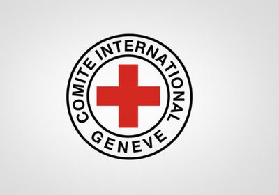 مساعدات طبية من "الصليب الأحمر" إلى مستشفى الجمهورية بعدن