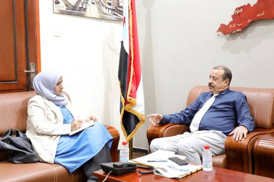 خلال لقاء مع ألفت الدبعي.. بن بريك يستعرض خروقات الشرعية