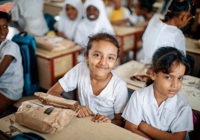 "الغذاء العالمي" يدعم مليون طفل في اليمن