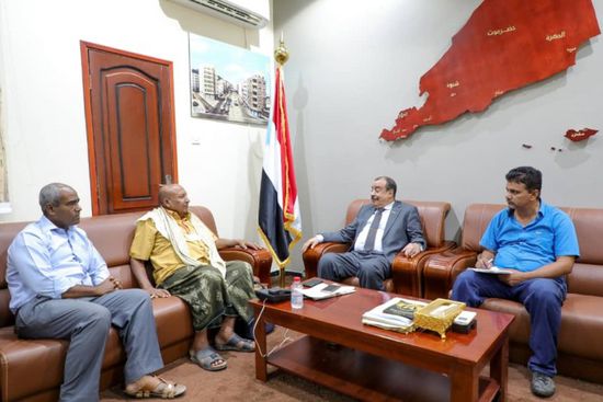 رئيس الجمعية الوطنية يطلع على مشكلات القطاع السمكي