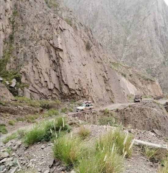 طريق شرعة بحالمين يهدد أرواح الأهالي  