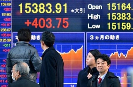 بورصة اليابان تصاب بهبوط حاد ومؤشر نيكي يتراجع 6%