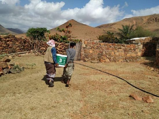 "سلمان للإغاثة" يوزع 300 سلة غذاء في حديبو