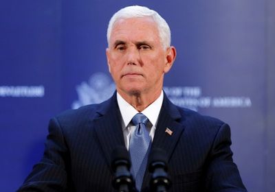 "بنس": 46 ولاية أمريكية تعاني من انتشار فيروس كورونا