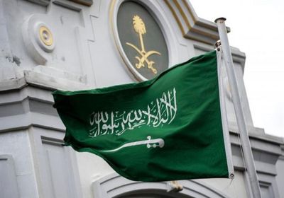 السعودية تفحص 604 ألف مسافراً.. وتعلن جنسيات الـ86 حالة كورونا