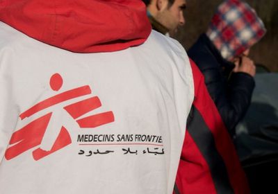 قذائف مليشيا الحوثي تحرق مخازن "أطباء بلا حدود" بتعز