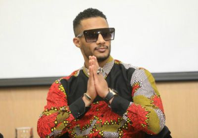 محمد رمضان يستعرض لياقته في فيديو جديد