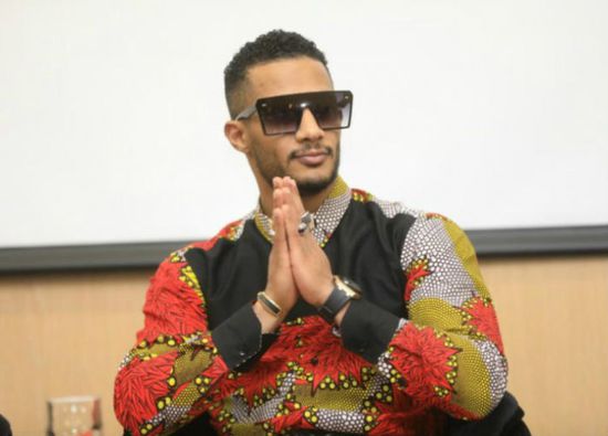 محمد رمضان يستعرض لياقته في فيديو جديد