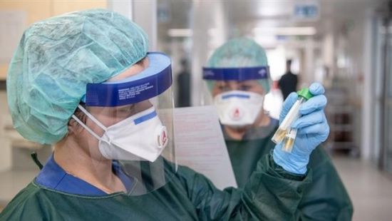 السلطات اليونانية تسجل حالة وفاة جديدة بفيروس كورونا 