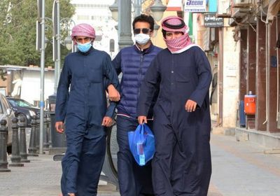 السعودية تطالب مواطنيها بإيقاف التجمعات بكافة أشكالها بسبب كورونا