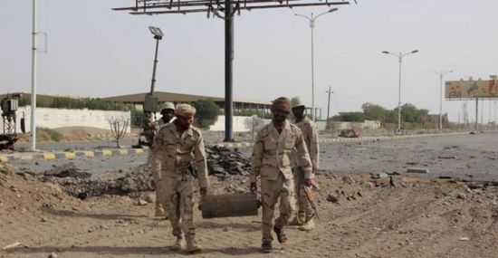 تطهير نقطة الارتباط الثالثة من العبوات الناسفة الحوثية