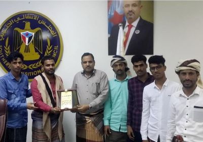 الانتقالي يُبدي استعداده لدعم تطوير مهارات شباب سقطرى