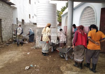 إعادة تأهيل السوق المركزية في جعار (صور)  