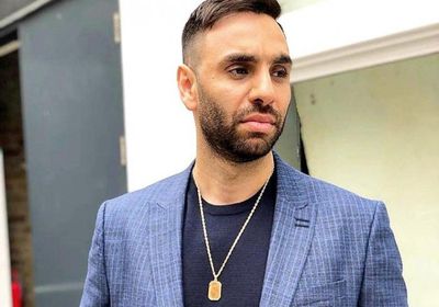 أحمد الشامي يطلب من جمهوره البقاء في المنازل للحد من انتشار كورونا