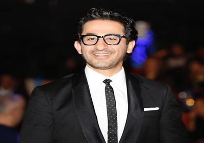 بطريقة كوميدية.. أحمد حلمي يوجه نصائح لجمهوره لتجنب كورونا