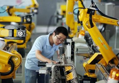 للمرة الأولى منذ 30 عاما.. تراجع الإنتاج الصناعي للصين