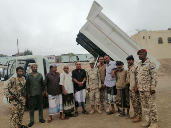 "انتقالي ردفان" يسلّم صندوق النظافة سيارة جديدة