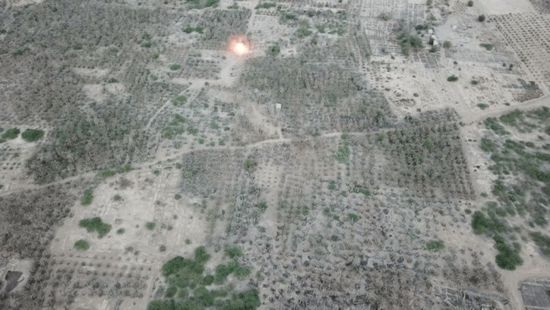 مخابئ مليشيا الحوثي بالحديدة تتحول إلى مقابر لعناصرها (فيديو)