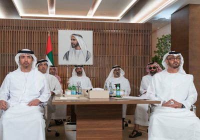 ولي عهد أبوظبي: اطلعت على منظومة العمل الوطنية في التعامل مع كورونا (صور)  &rlm;