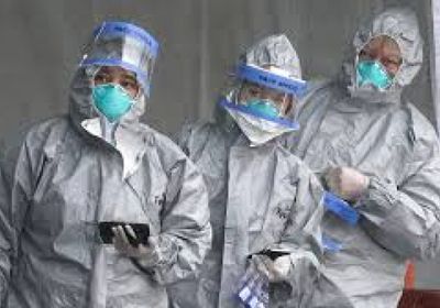 صحف إسبانيا تشن حملة « تصفيق» للأطباء في حربهم ضد فيروس كورونا