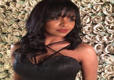 أسماء أبو اليزيد تتألق بالأسود في جلسة تصوير جديدة