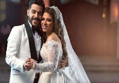 بعد زفافه بأيام.. أحمد كامل يهنئ زوجته بعيد ميلادها